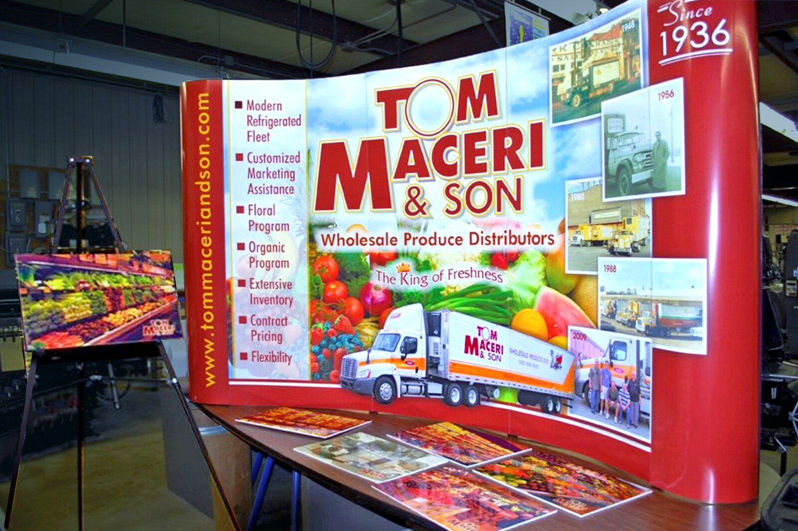 Tom Maceri & Son tradeshow backdrop